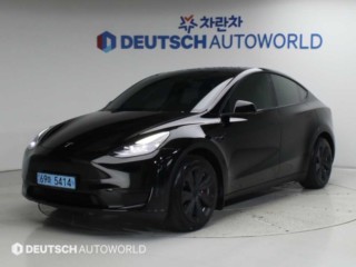 테슬라 모델 Y 중고차